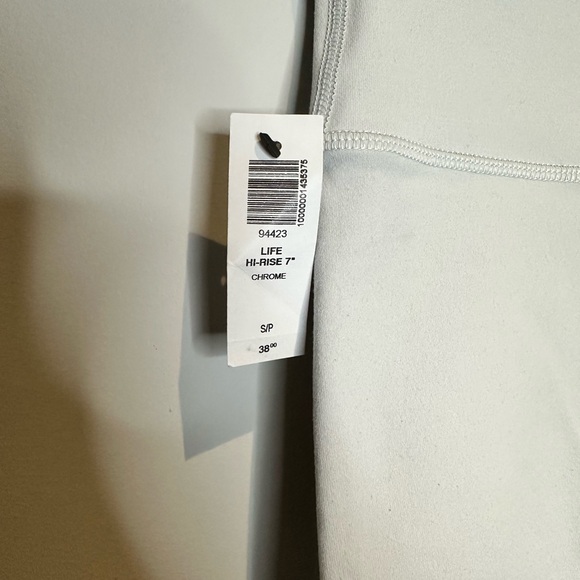 TNA Life 7” Shorts - Picture 4 of 6